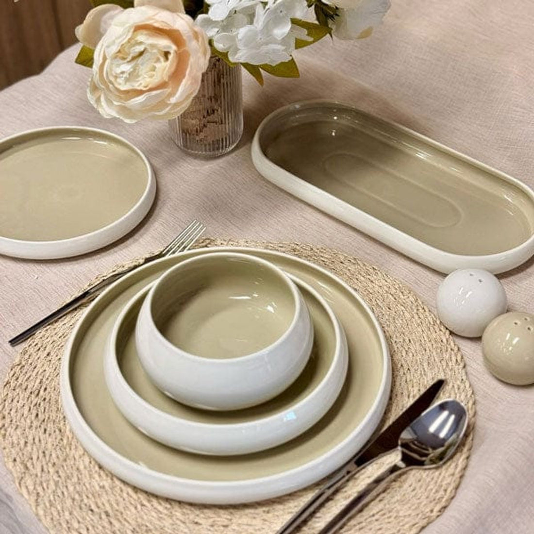 Service de vaisselle Chubby Blanc et Beige – 27 Pièces - Happymuzdeco