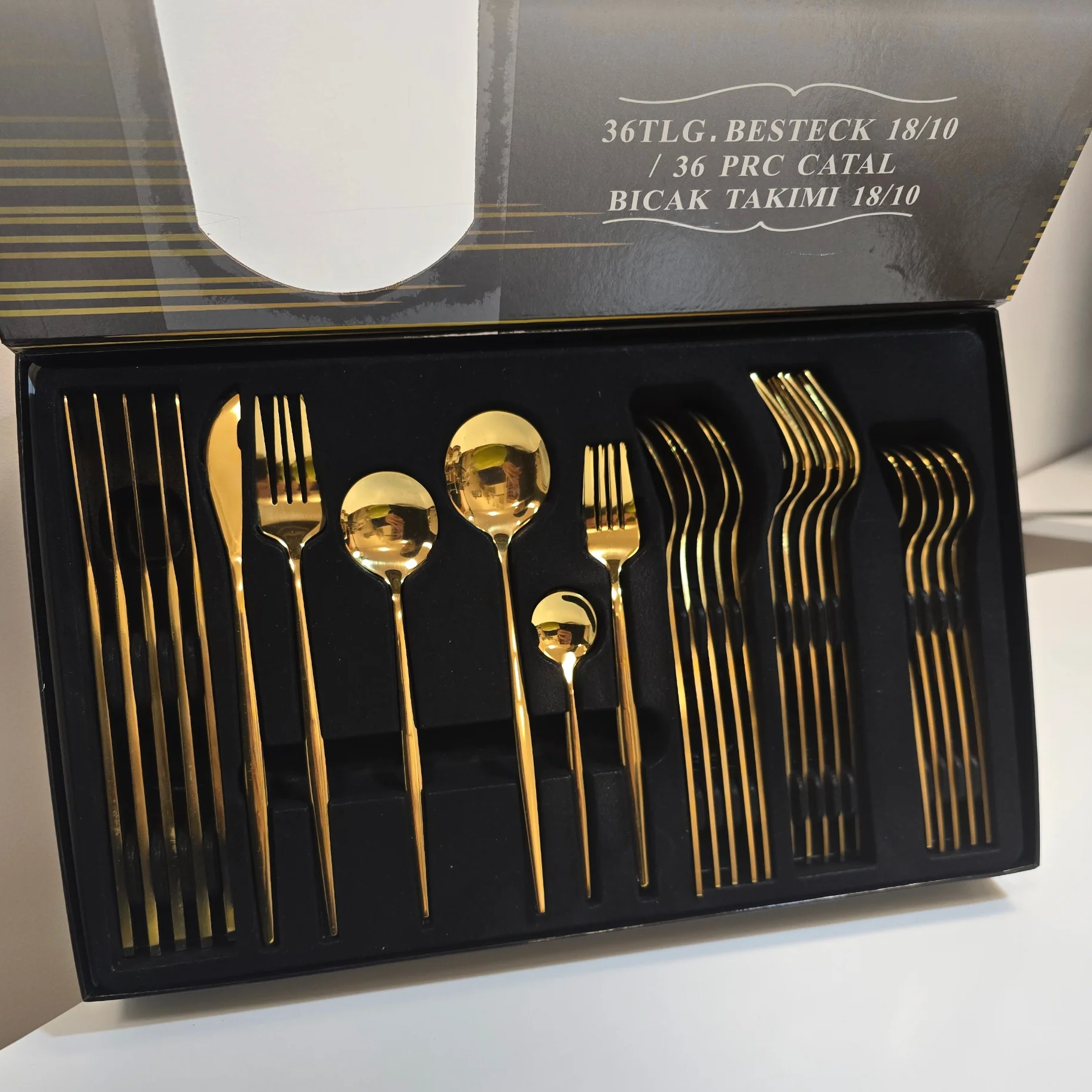 Set Complets de Couverts - Ménagère 36 pièces - Inox Doré - Happymuzdeco