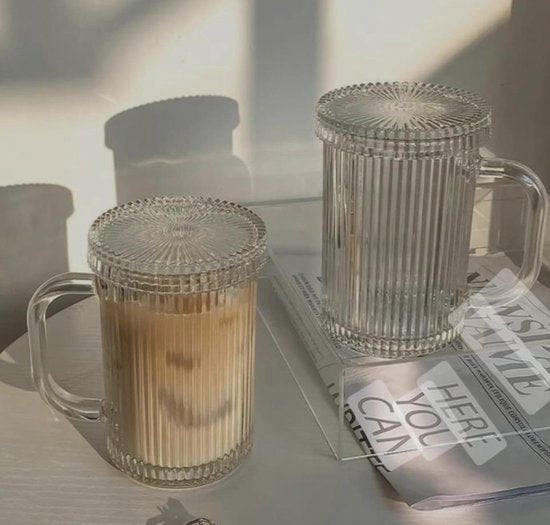 Tasse en verre design avec couvercle - Happymuzdeco