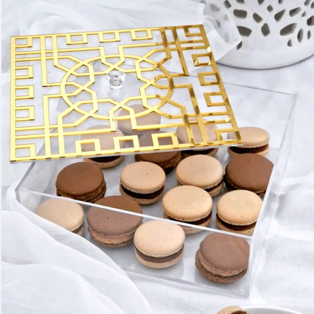 Plateau Box Oriental en Acrylique - Transparent et doré - Happy Muz Deco