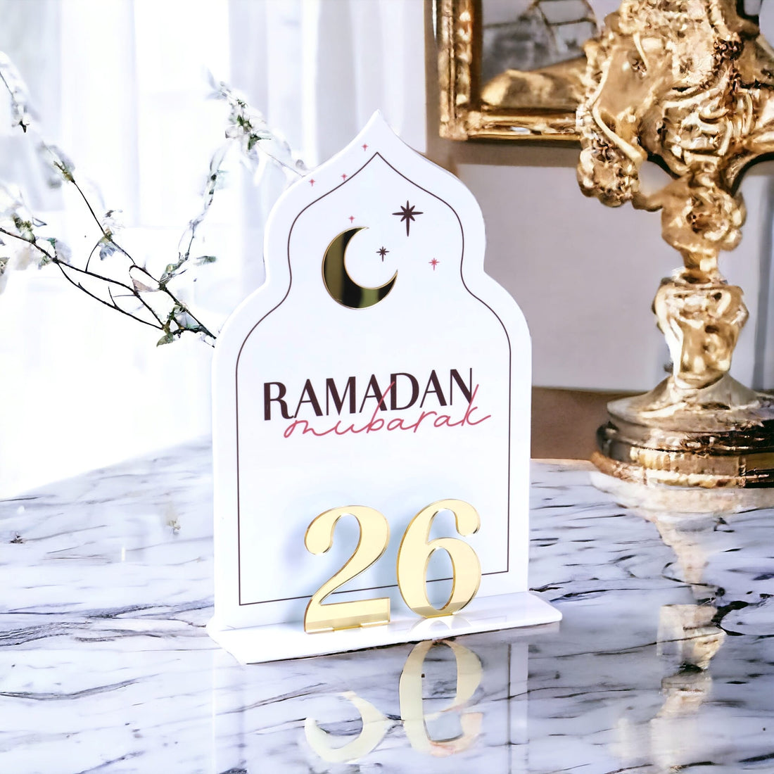 Calendrier / Counter du Ramadan en Acrylique Blanc, Doré et Rose
