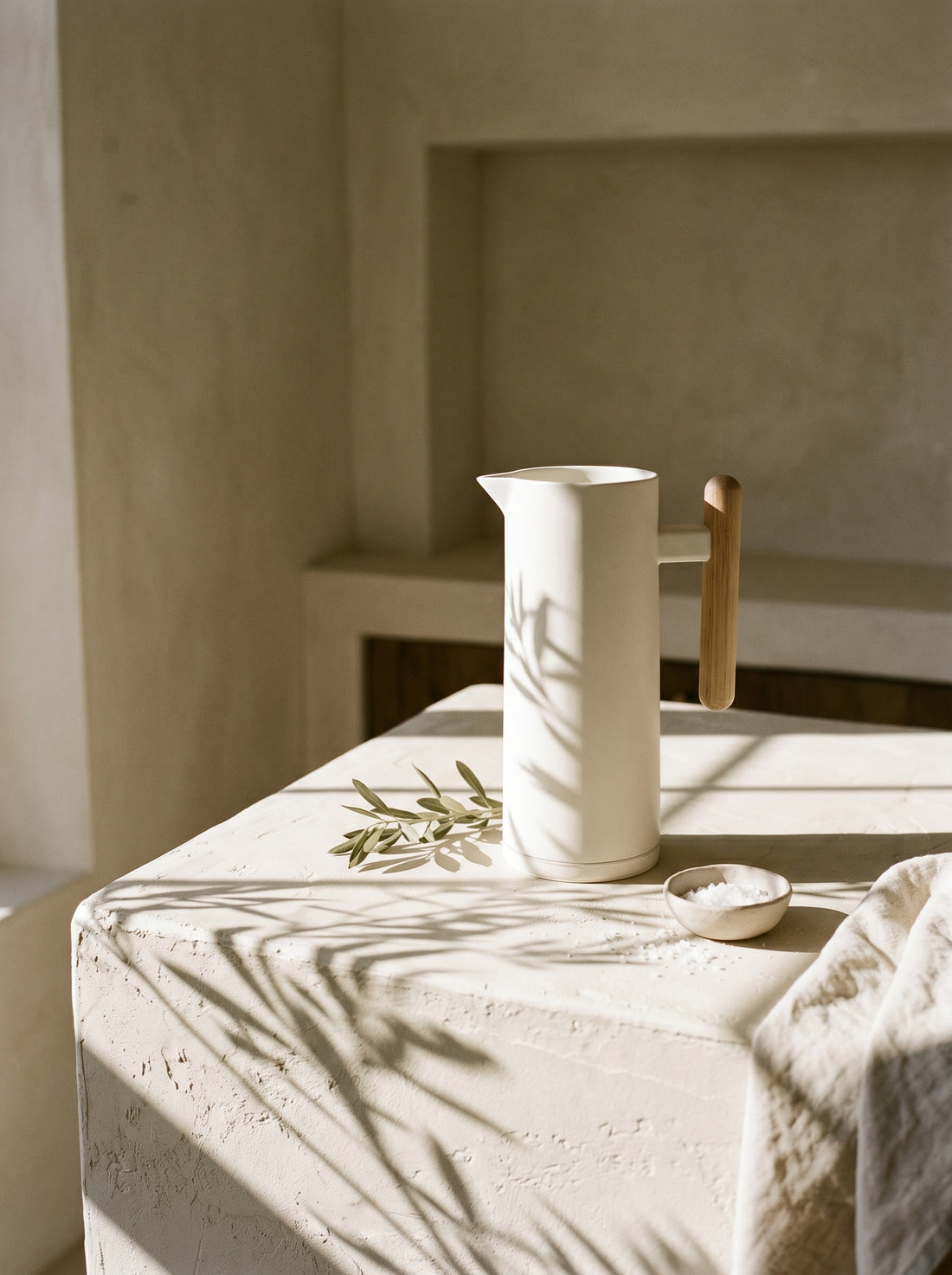 Thermos Blanc avec Manche en Bois