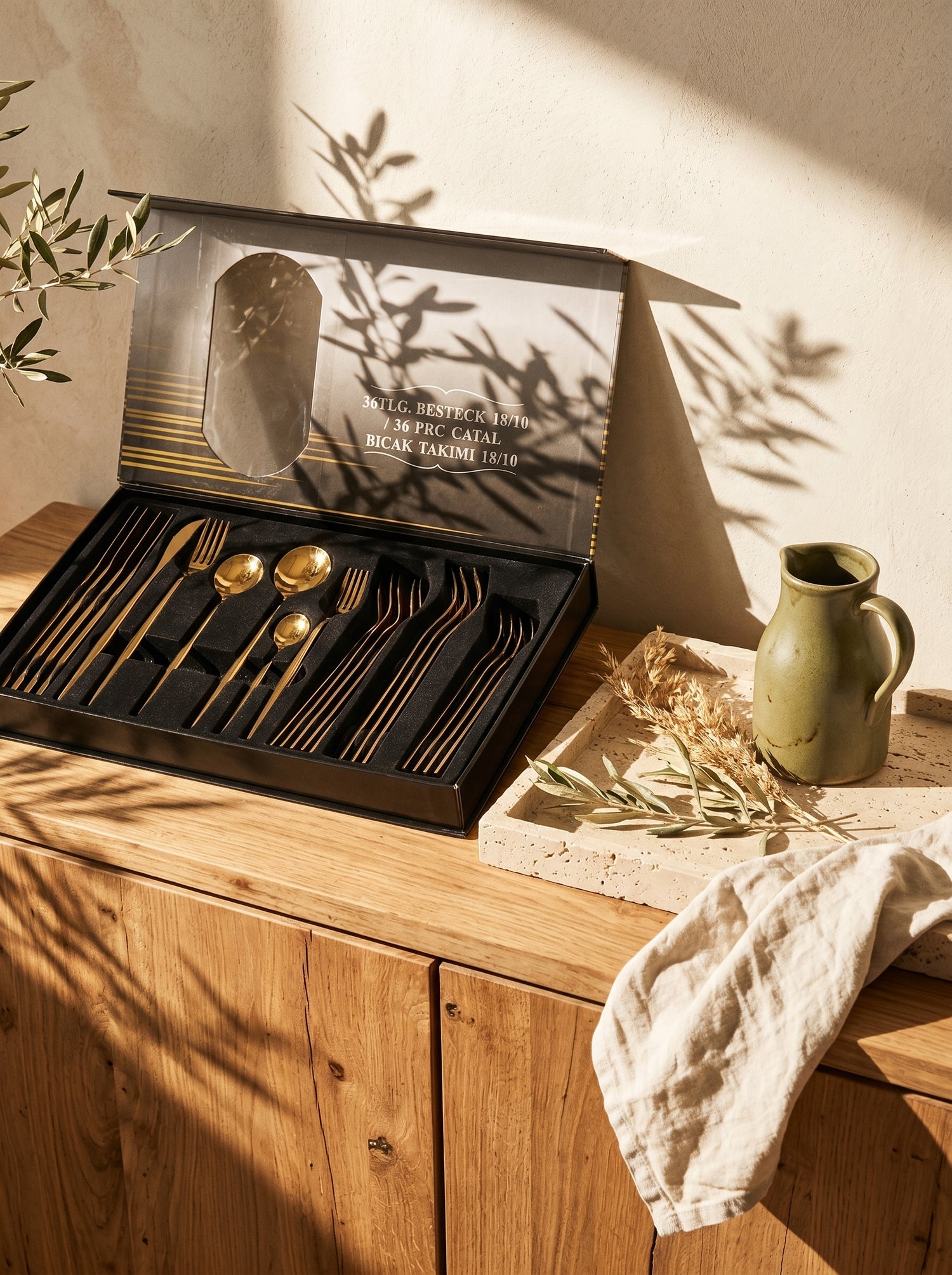 Set Complets de Couverts - Ménagère 36 pièces - Inox Doré