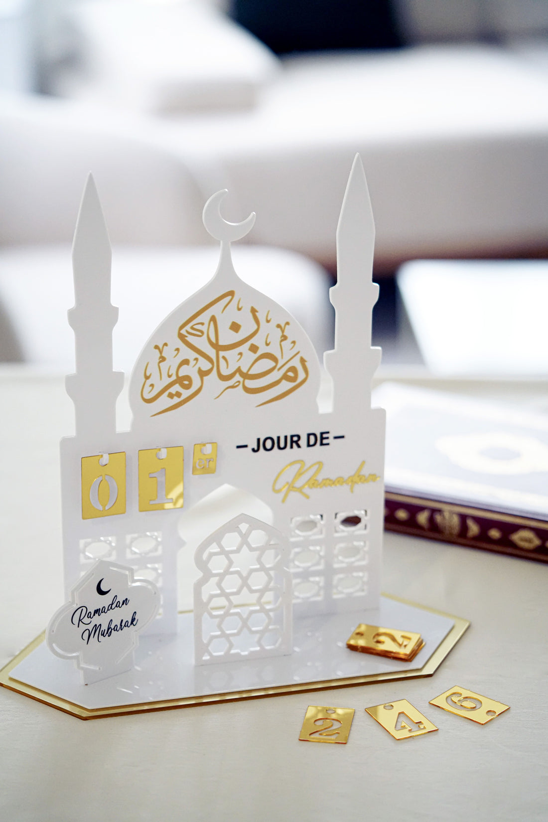 Calendrier / Counter du Ramadan en Acrylique Blanc et Doré - Happy Muz Deco