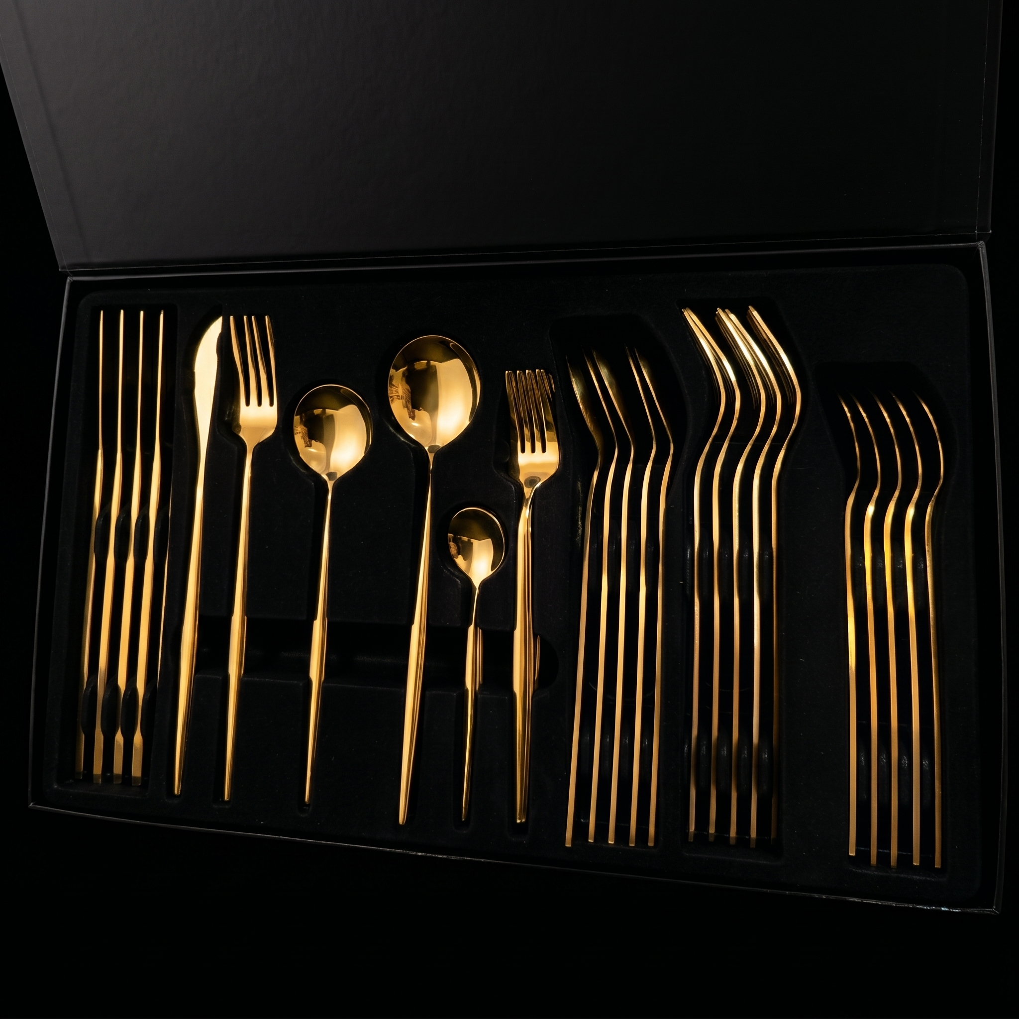 Set Complets de Couverts - Ménagère 36 pièces - Inox Doré