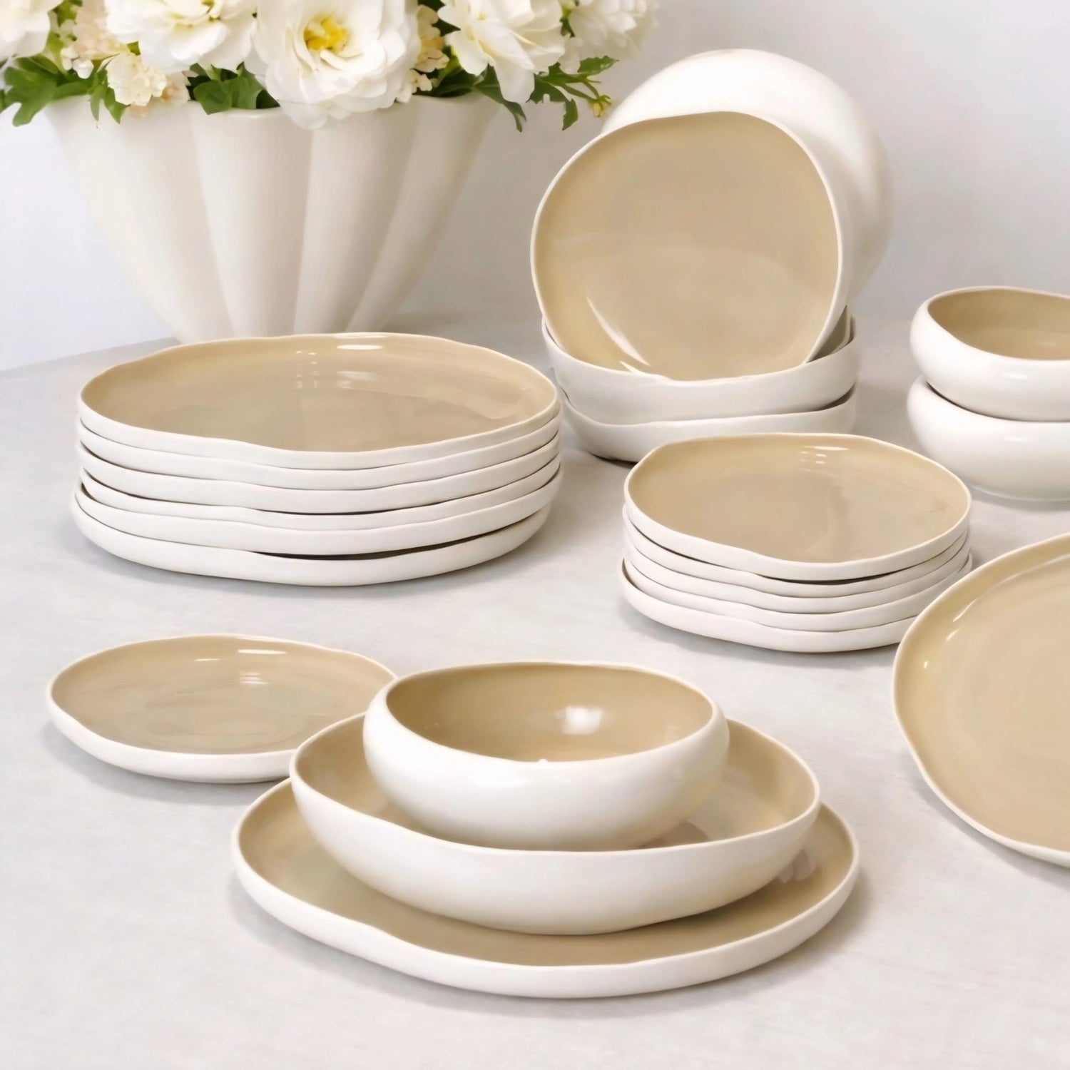 Services de vaisselles Capital Blanc et Beige – 24 Pièces