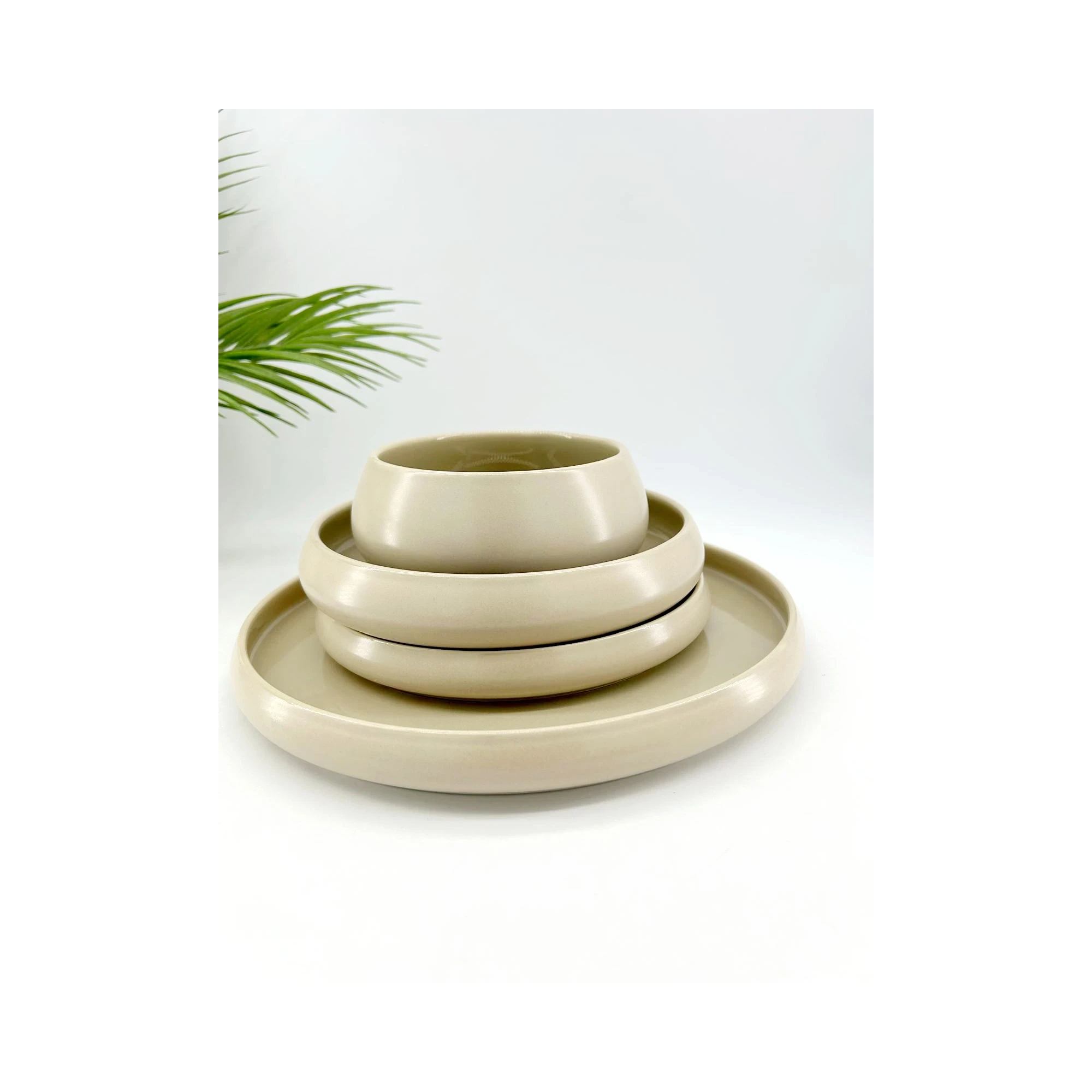 Service de vaisselle Chubby crème – 24 pièces