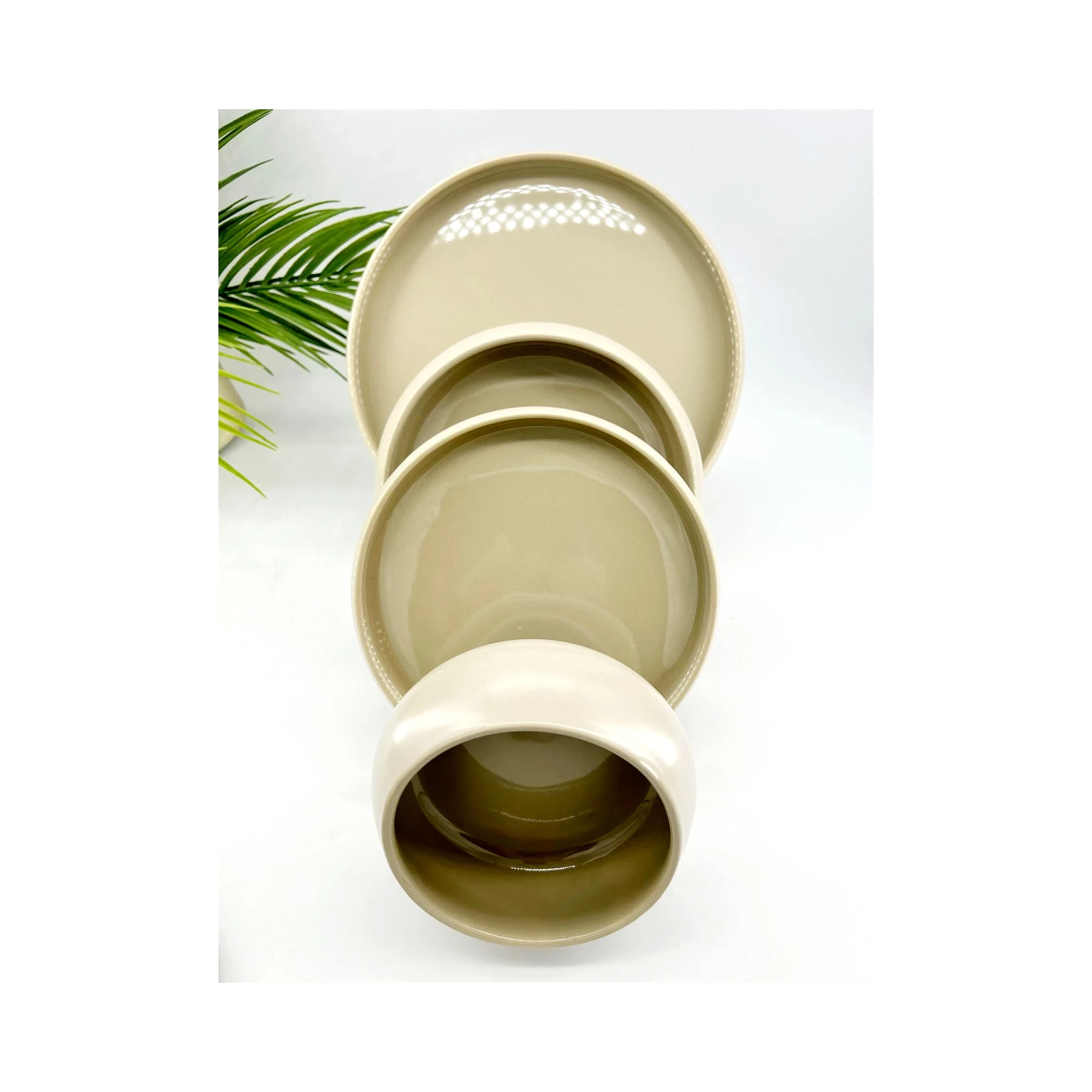 Service de vaisselle Chubby crème – 24 pièces