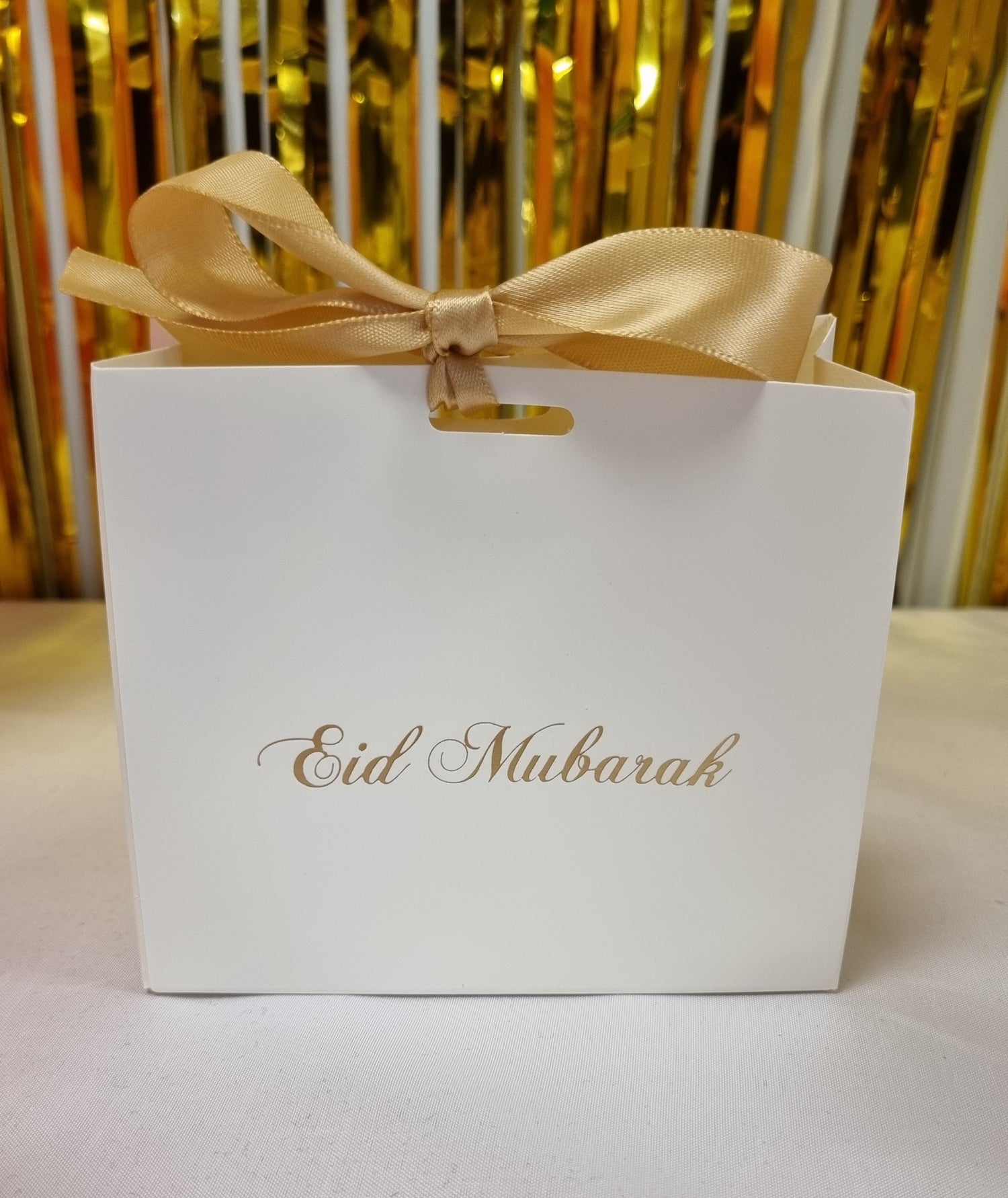 Sacs / boîtes à friandises blanche Eid Mubarak ruban doré - Happy Muz Deco