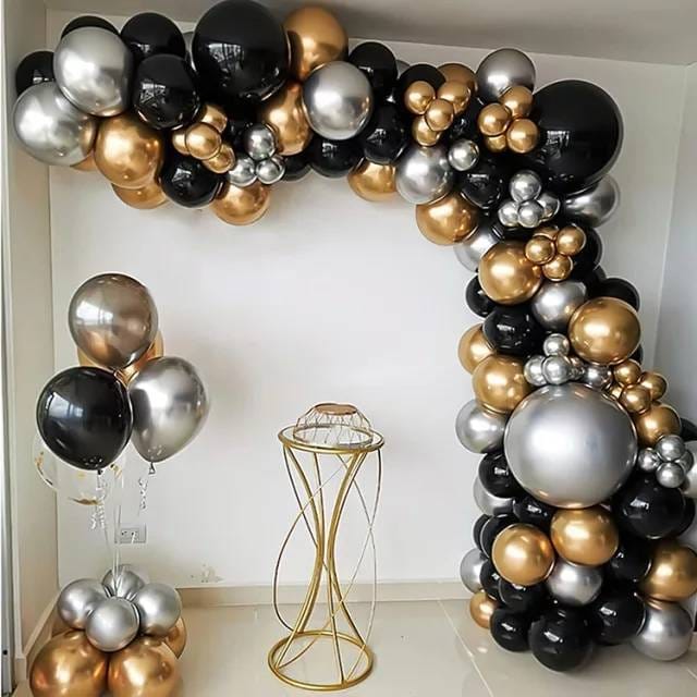 Kit arche à ballons Black Gold &amp; Silver (108 Ballons)